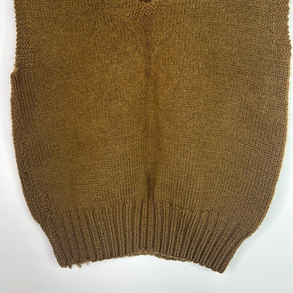 Vintage American Red Cross WWII Sweater Vest Size S/M - Picture 3 of 7